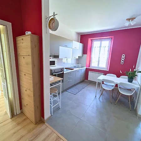 Duca - - 80 Smq Apartman